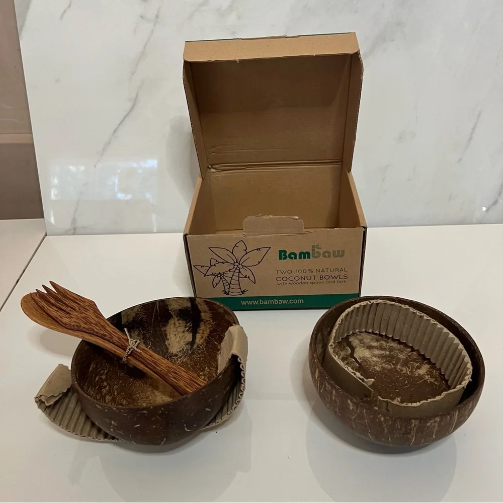BAMBAW  COCONUT SET WITH WOODEN CUTLERY SET OF TWO WOODEN BOWLS